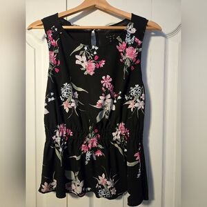 Floral Print Sleeveless Blouse - Black and Pink